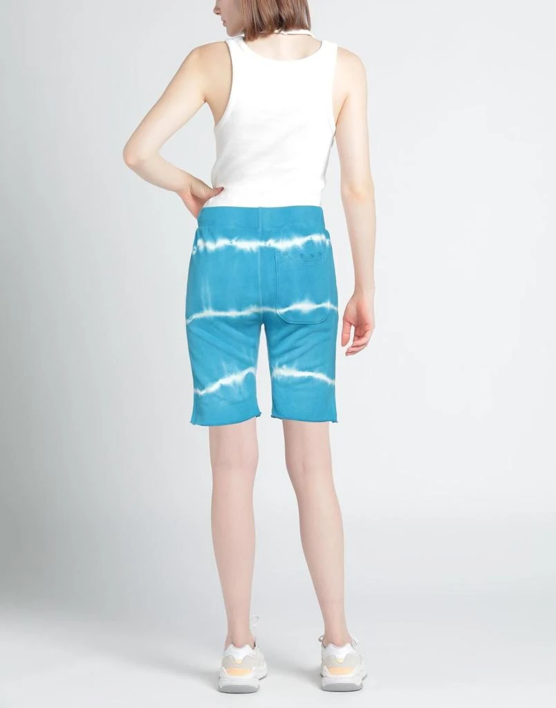 NSF Shorts 
Bermuda 3