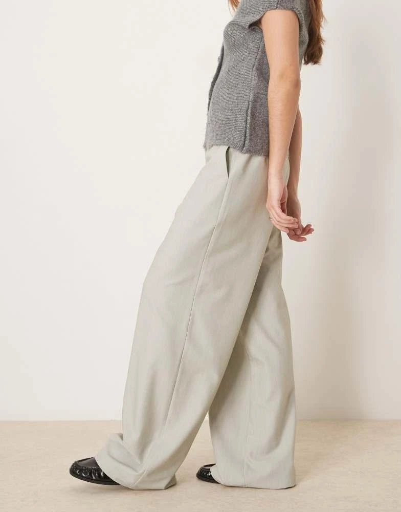 ASOS ASOS DESIGN tailored relaxed straight leg trousers in sage green 2