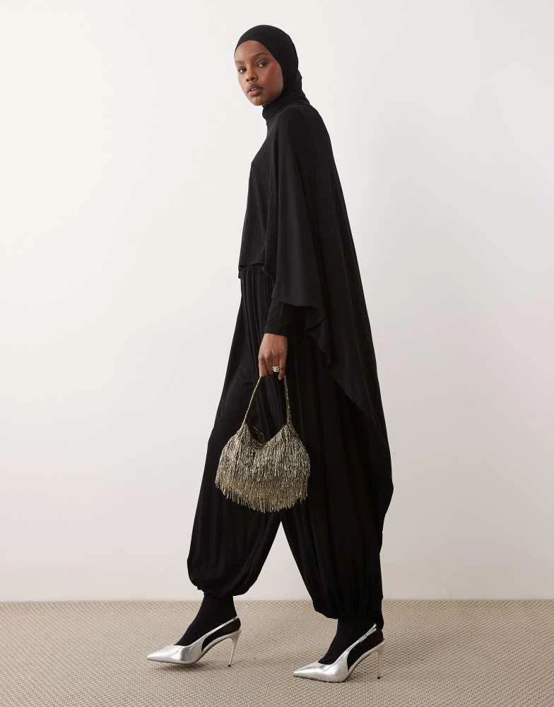 Iyal IYAL long sleeve jersey cape in black 3