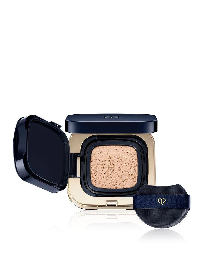 Cle de Peau Radiant Cushion Foundation Dewy