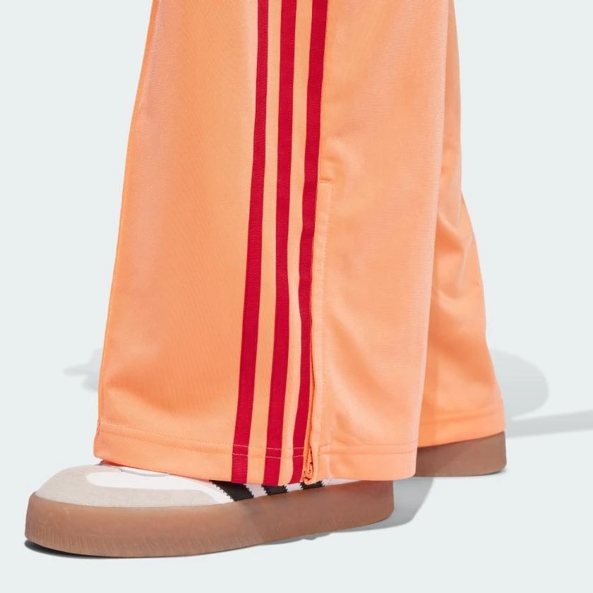 Adidas Women
s  Adicolor Classic Firebird Loose Track Pants 5