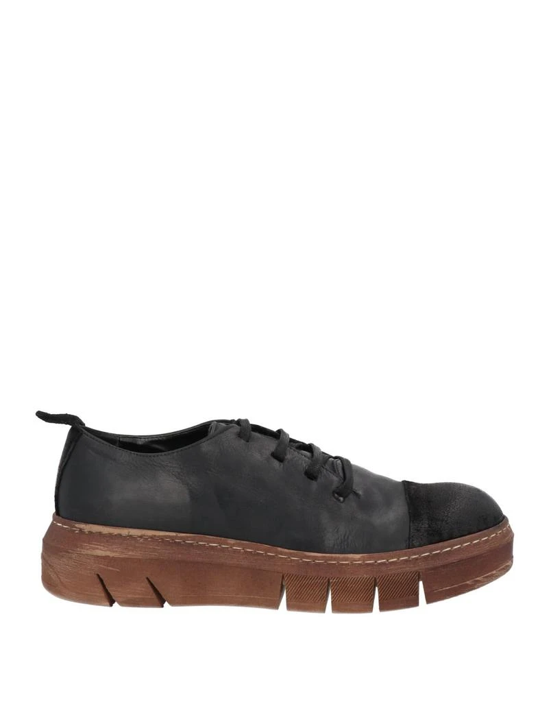 1725.A Sneakers 1