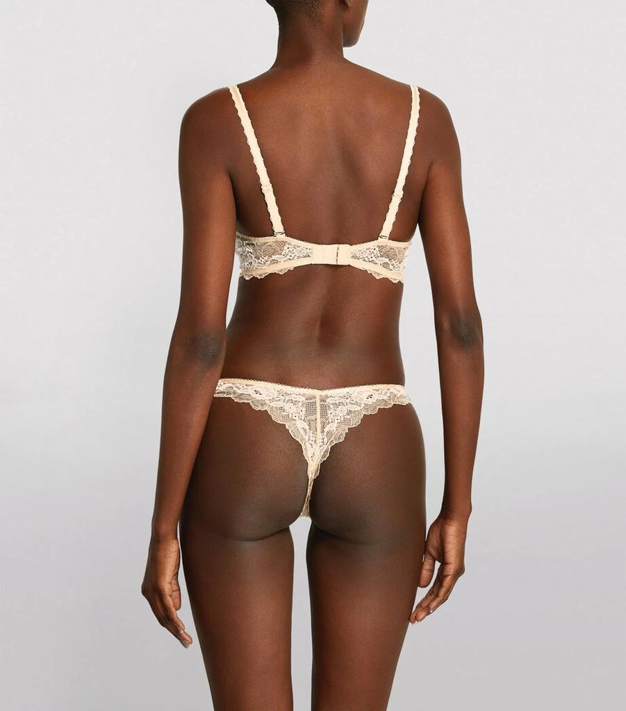 Wacoal Lace Perfection Low-Rise Tanga 3