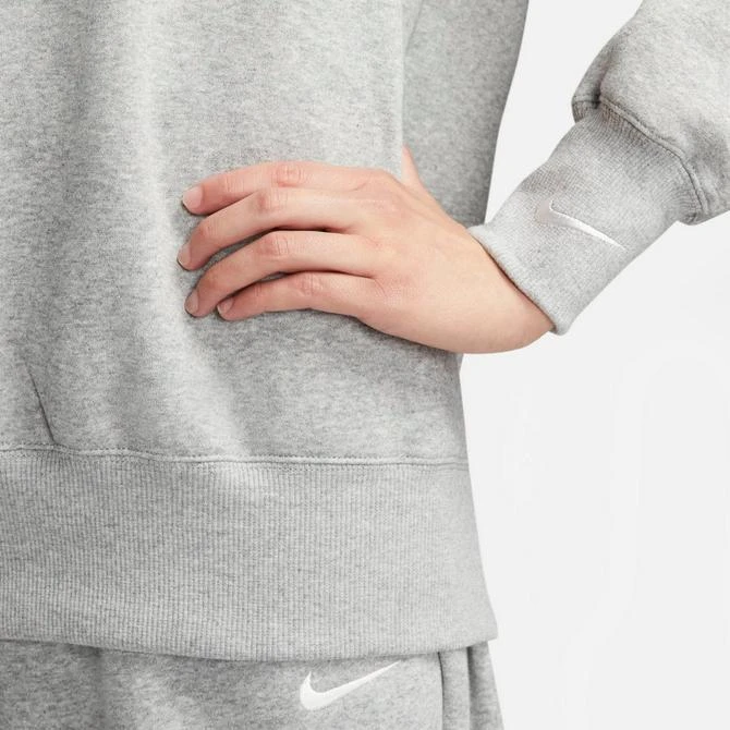 NIKE Women's Nike Sportswear Phoenix Fleece Oversized V-Neck Sweatshirt 5