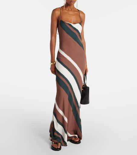 Gianvito Rossi Juno leather thong sandals 3