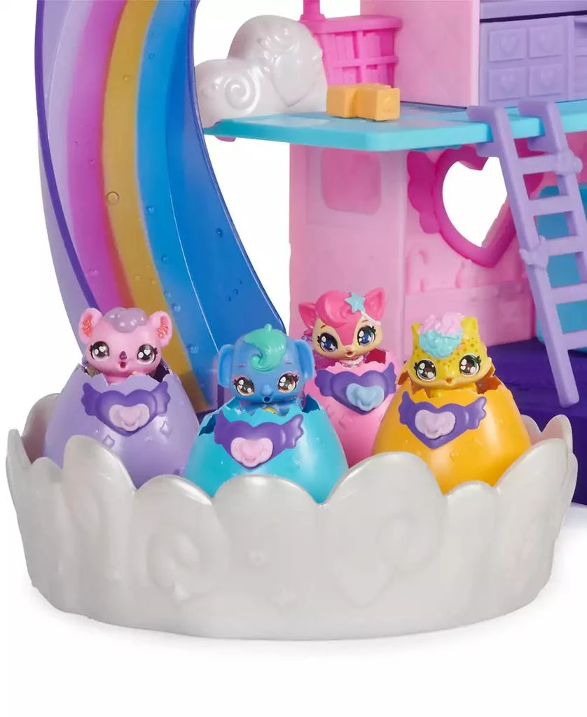Hatchimals Alive Hatchi-Nursery Playset with 4 Mini Figures in Self-Hatching Eggs 7