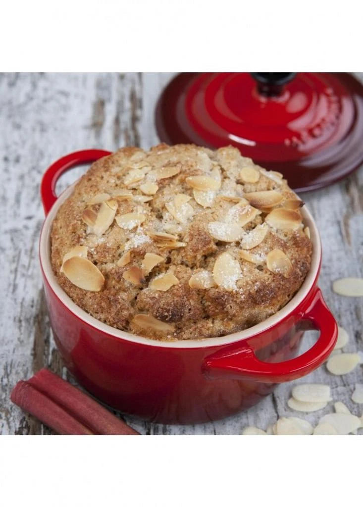 Le Creuset Stoneware petite round casserole. 2