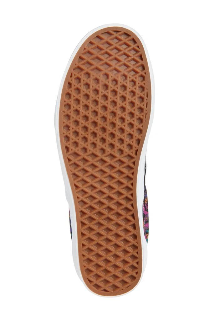 Vans Classic Slip-On 6