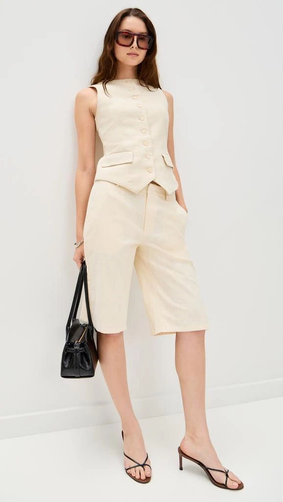 Lioness Tranquility Top 4