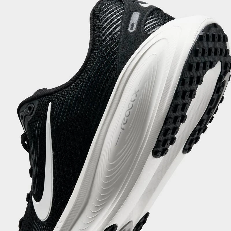 NIKE Big Kids' Nike Vomero 18 Running Shoes 3