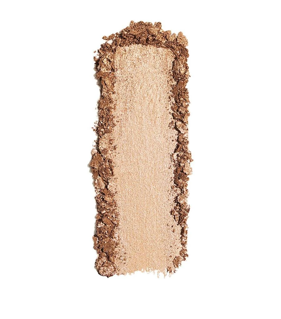 Charlotte Tilbury Hollywood Glow Glide Highlighter 4