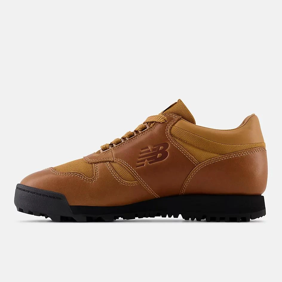 New Balance Rainier Low 3