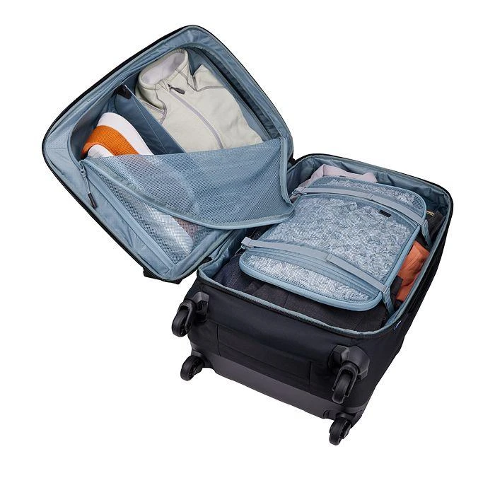 Thule Subterra 2 28" Checked Spinner Bag 4