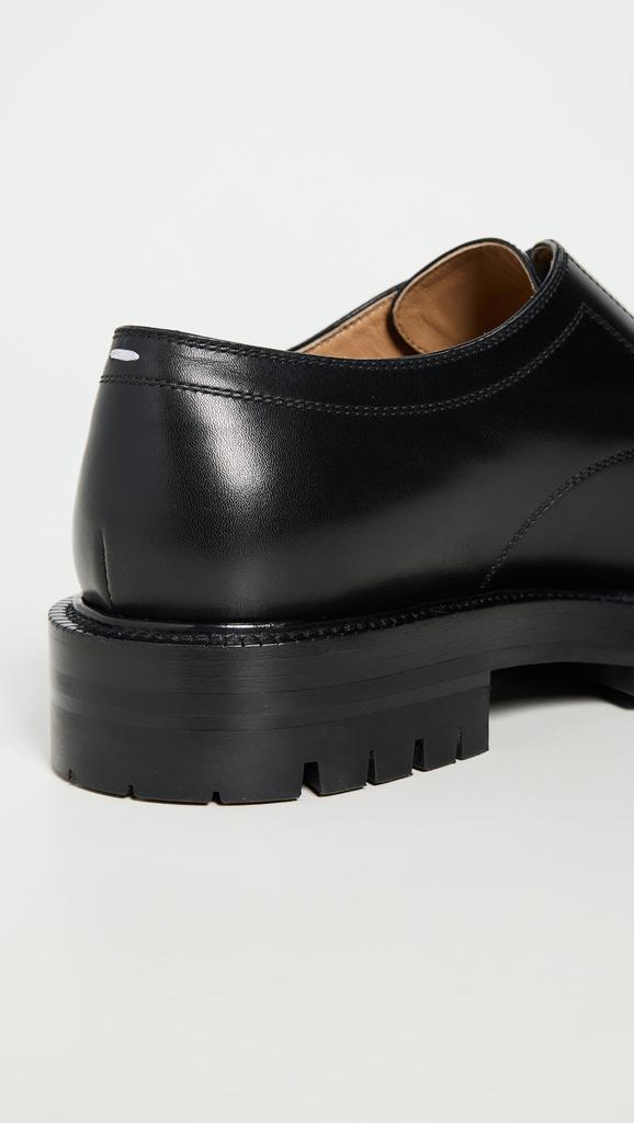 MAISON MARGIELA Tabi County Lace-Up Shoes