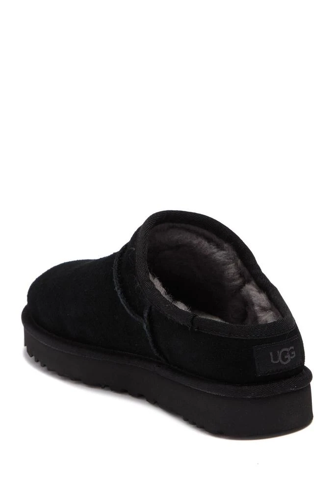 UGG® Classic Slipper 3