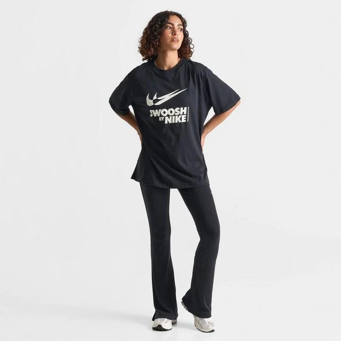 NIKE Women's Nike Swoosh Boyfriend T-Shirt 2