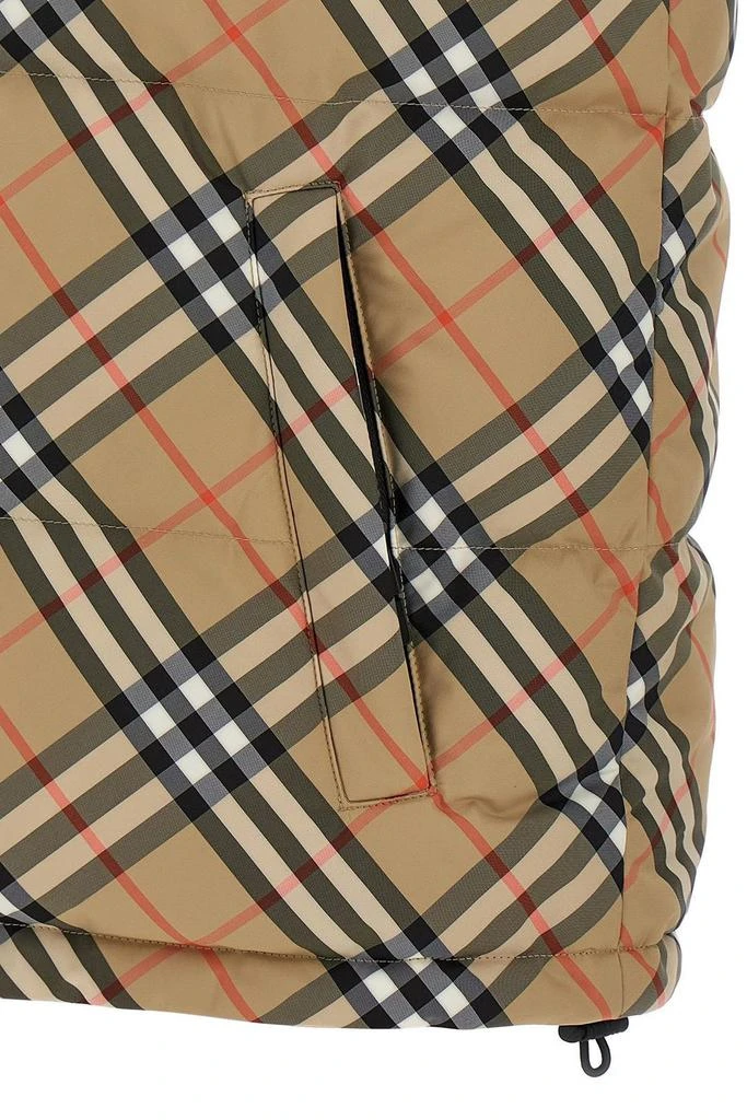 Burberry Burberry Checked Zip-Up Reversible Padded Vest 5