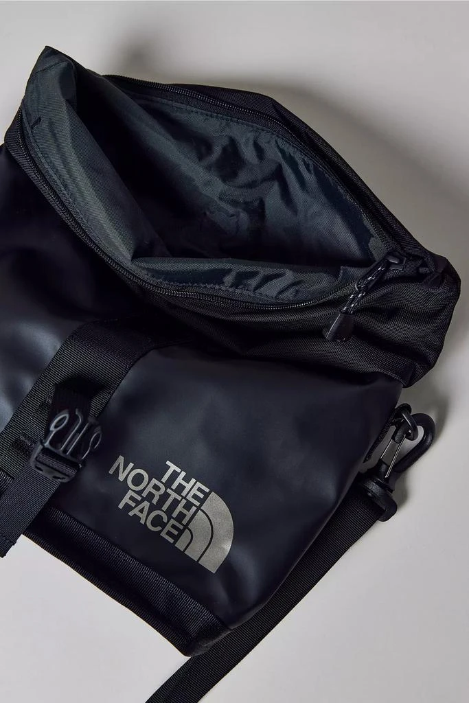 The North Face The North Face Base Camp Shoulder Bag 4
