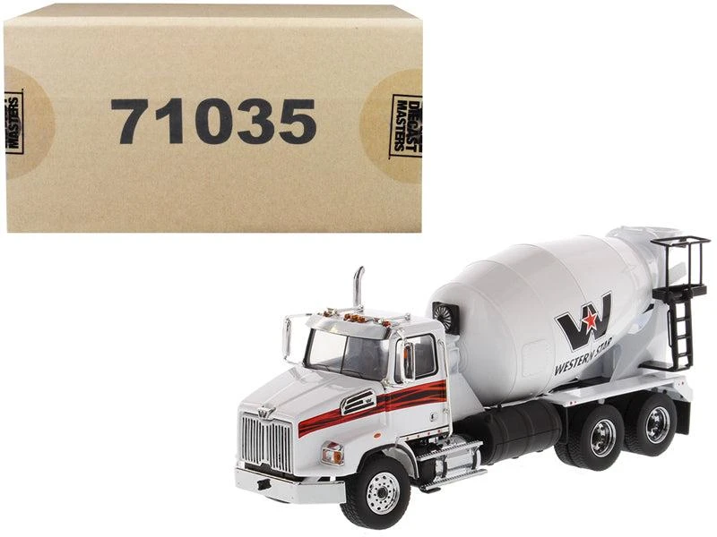 First Gear 1/34 - Mack Granite MP Engine Avec Benne McNeilus Et Poubelles - Blanc