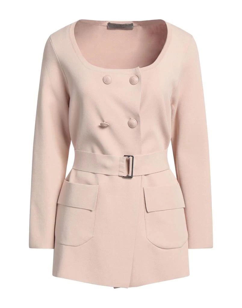 D.Exterior Blazer 1