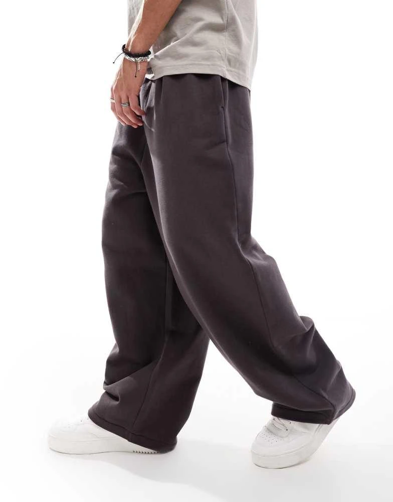 ASOS ASOS DESIGN heavyweight balloon fit joggers in dark brown 4