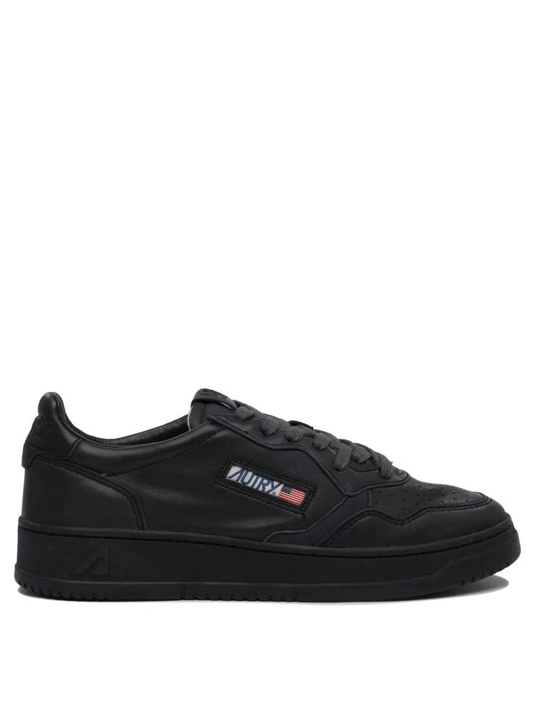 Autry MEDALIST MONOCHROMATIC SNEAKERS 1