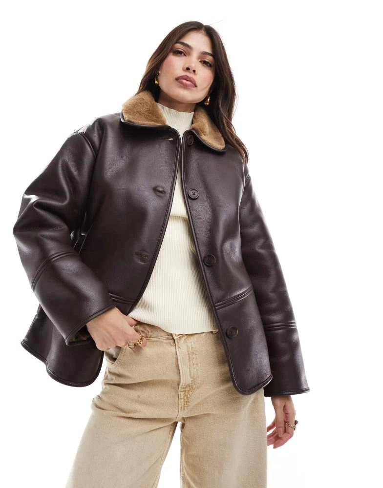 Pull&Bear Pull&Bear faux leather coat with contrast shearling collar in dark brown 1