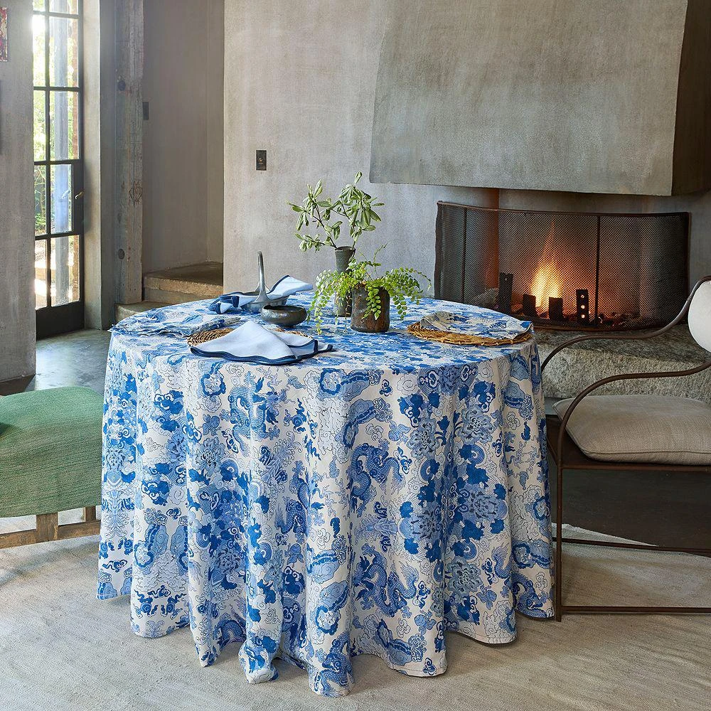 Matouk Schumacher Magic Mountain Placemats, Set of 4 2