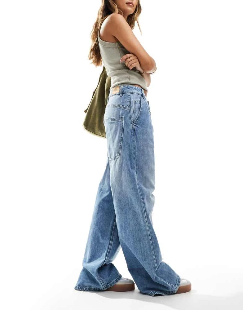 Stradivarius Stradivarius STR baggy jean in medium wash blue 1