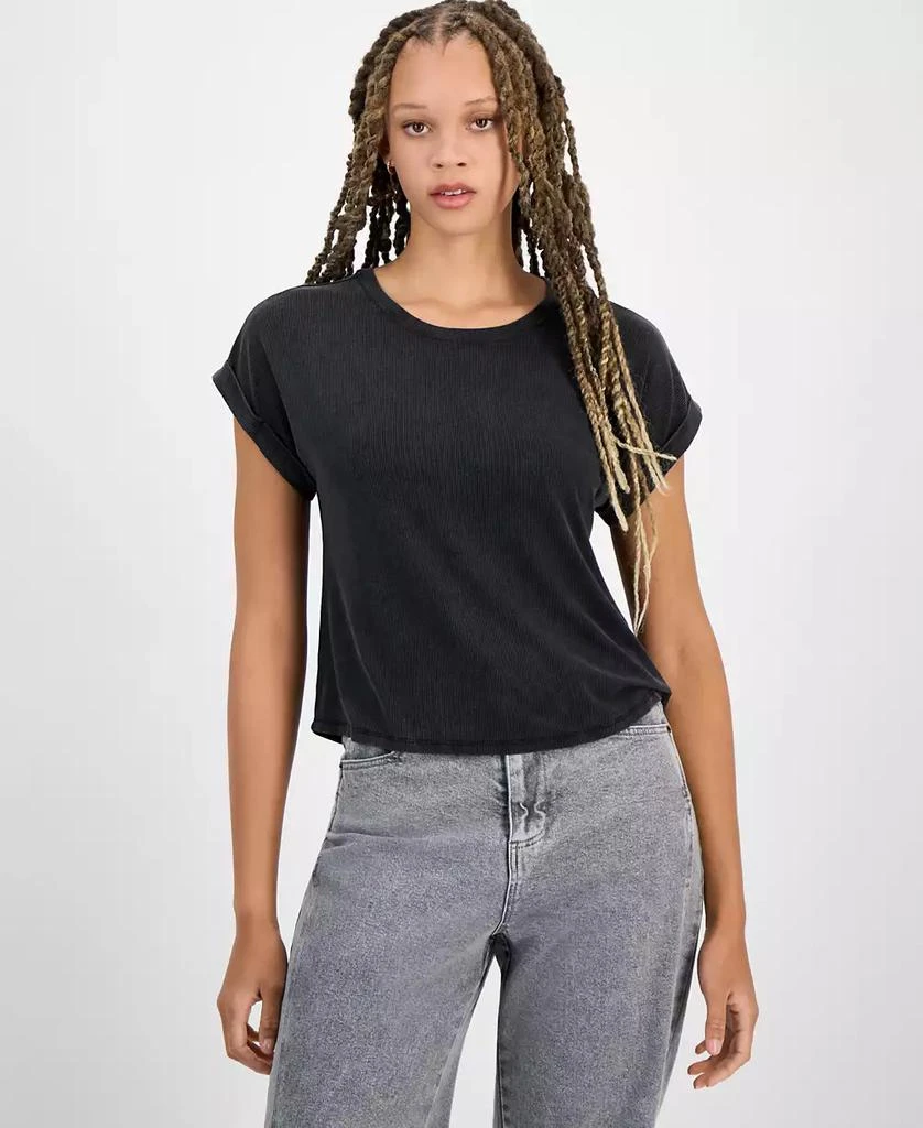 Hippie Rose Juniors' Cuffed Short-Sleeve Tee 1