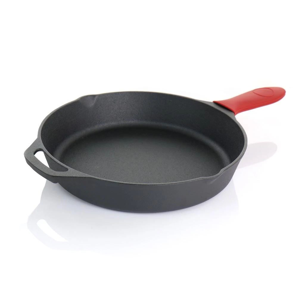 Megachef Pre-Seasoned 9 Piece Cast Iron Skillet Set with Lids and Red Silicone Holder 2