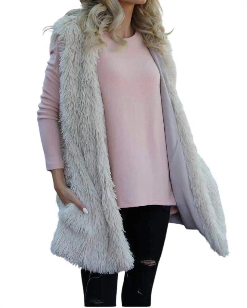 Angie Angie - Carrie Anne Faux Fur Vest 1
