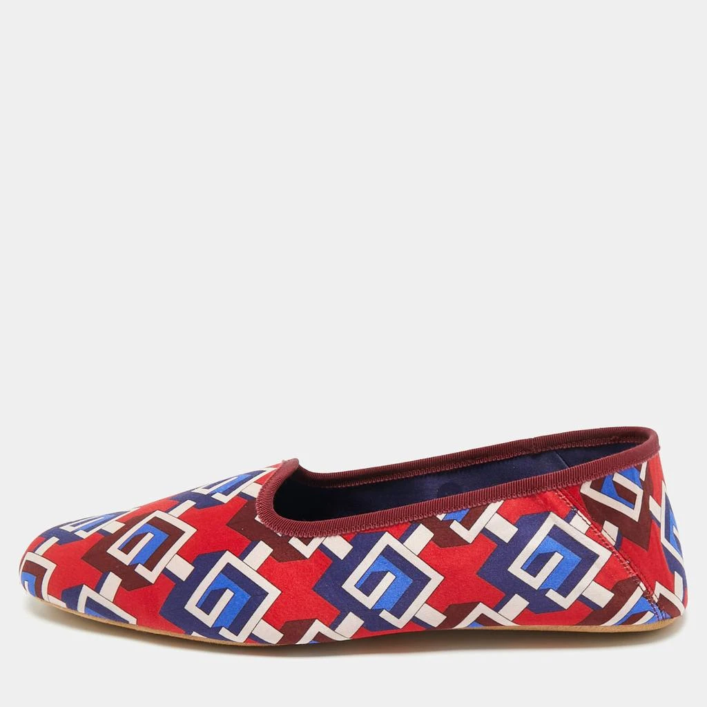 Gucci Red and Blue Geometric Loafers Gucci | Shoes | Gucci Red And Blue Geometric Slipons | Poshmark main image 2