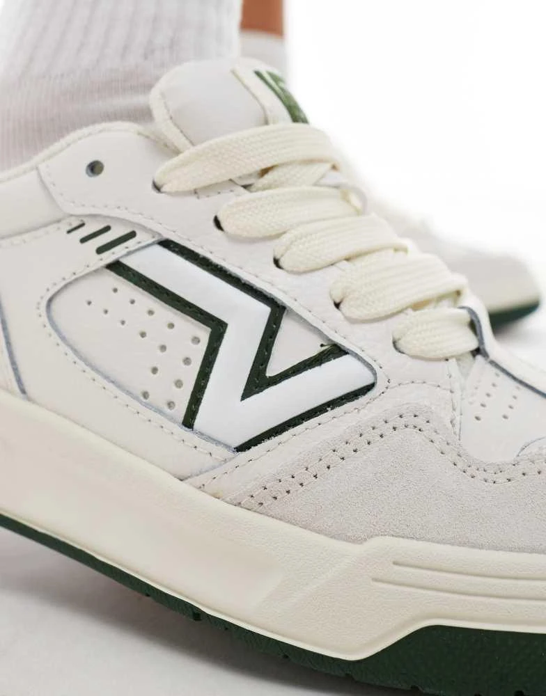 Vans Vans upland chunky leather trainers in white and dark green 3