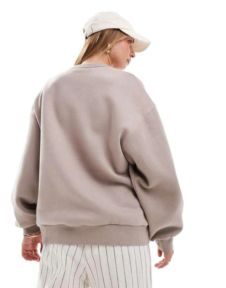 Bershka Bershka oversized sweatshirt in sand 2