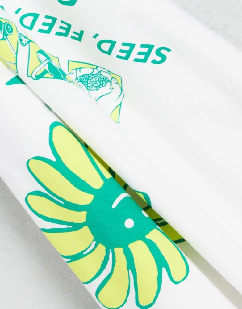 Levi
s Levi
s t-shirt with flower backprint in white 4