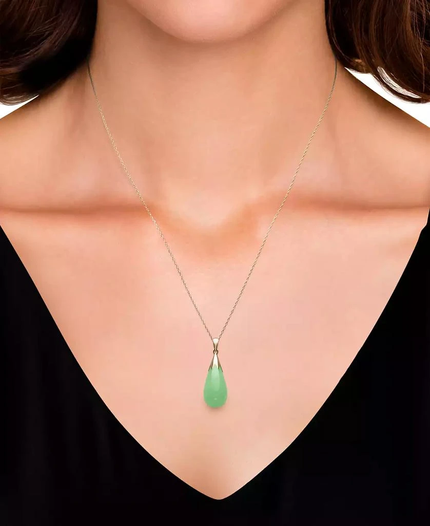 Macy
s Dyed Jade  (10 x 20mm) Elongated Teardrop Pendant Necklace in 10k Gold 3
