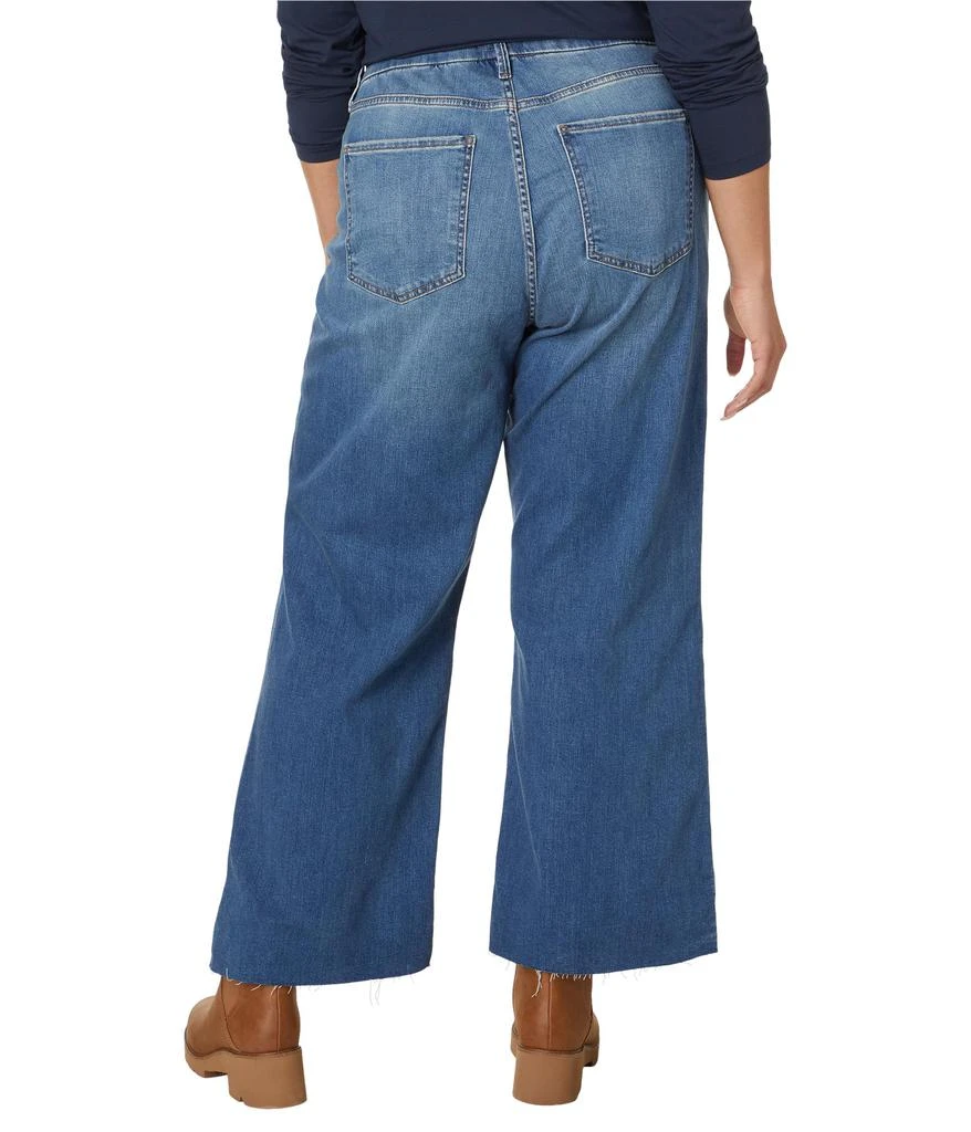 KUT from the Kloth Plus Size Meg High-Rise Fab AB Wide Leg Raw Hem in Milestone 2