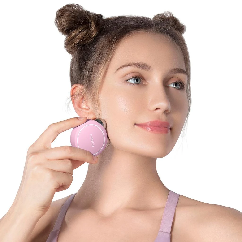Foreo Bear Mini Facial Toning Device 3