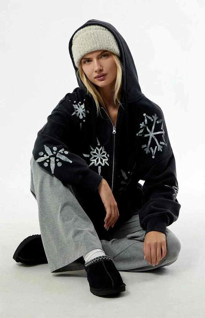Coca Cola by Pacsun Holiday Snowflake Zip Up Cropped Hoodie 1
