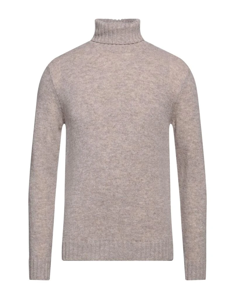 irish crone Turtleneck 1