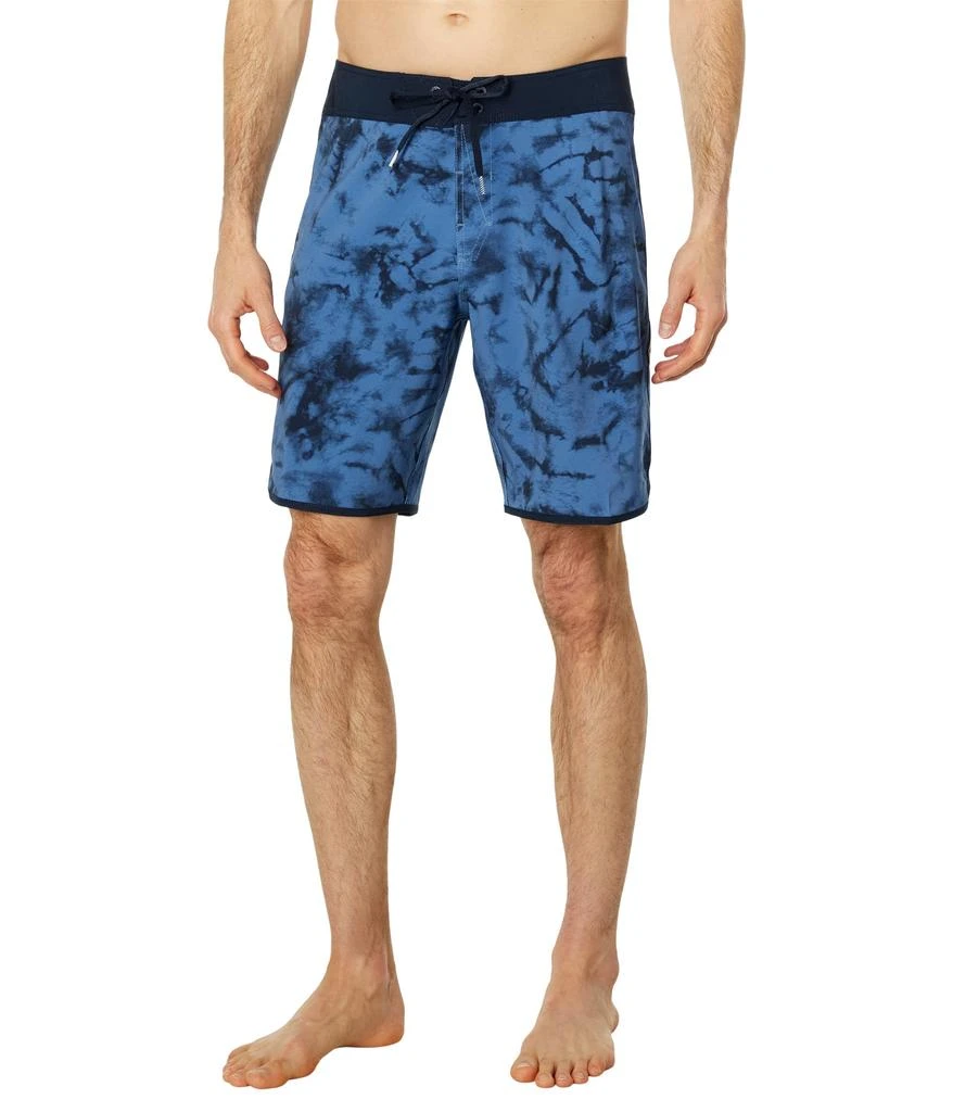 Volcom Mod Psych Scallop 19" Boardshorts 1