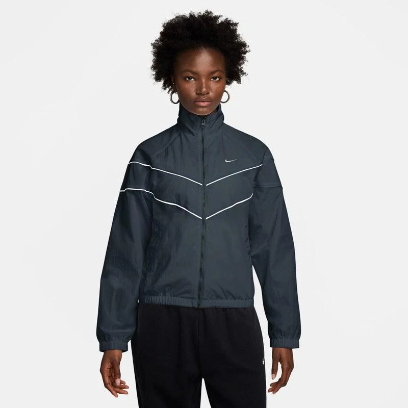 NIKE Nike Windrunner Woven Full-Zip Jacket - Women's 1