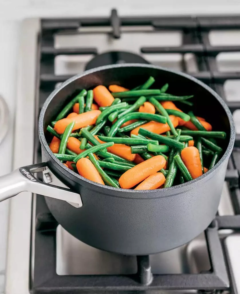 Ninja NeverStick Premium Hard-Anodized 3.5 Quart Saucepan with Glass Lid 2