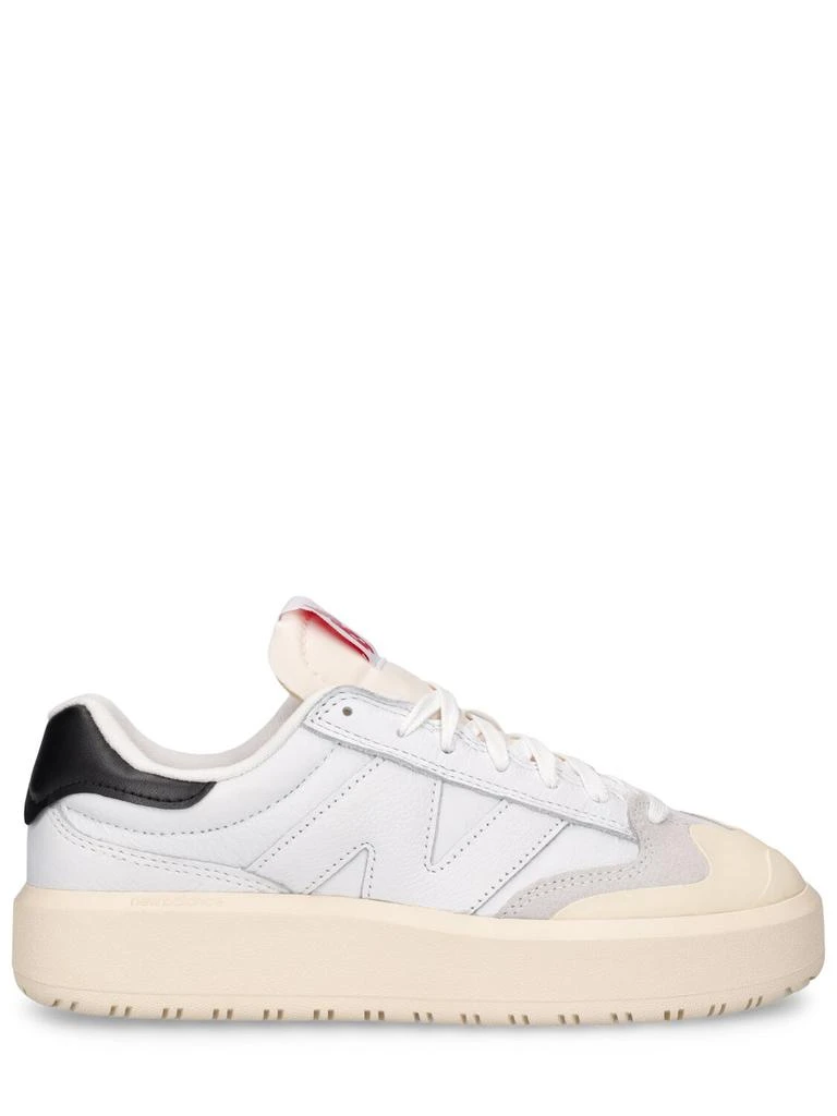 New Balance 302 Sneakers 1