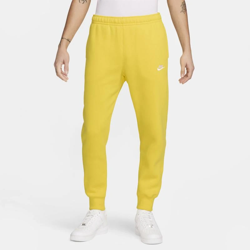 NIKE Nike Club Joggers - Men's 1
