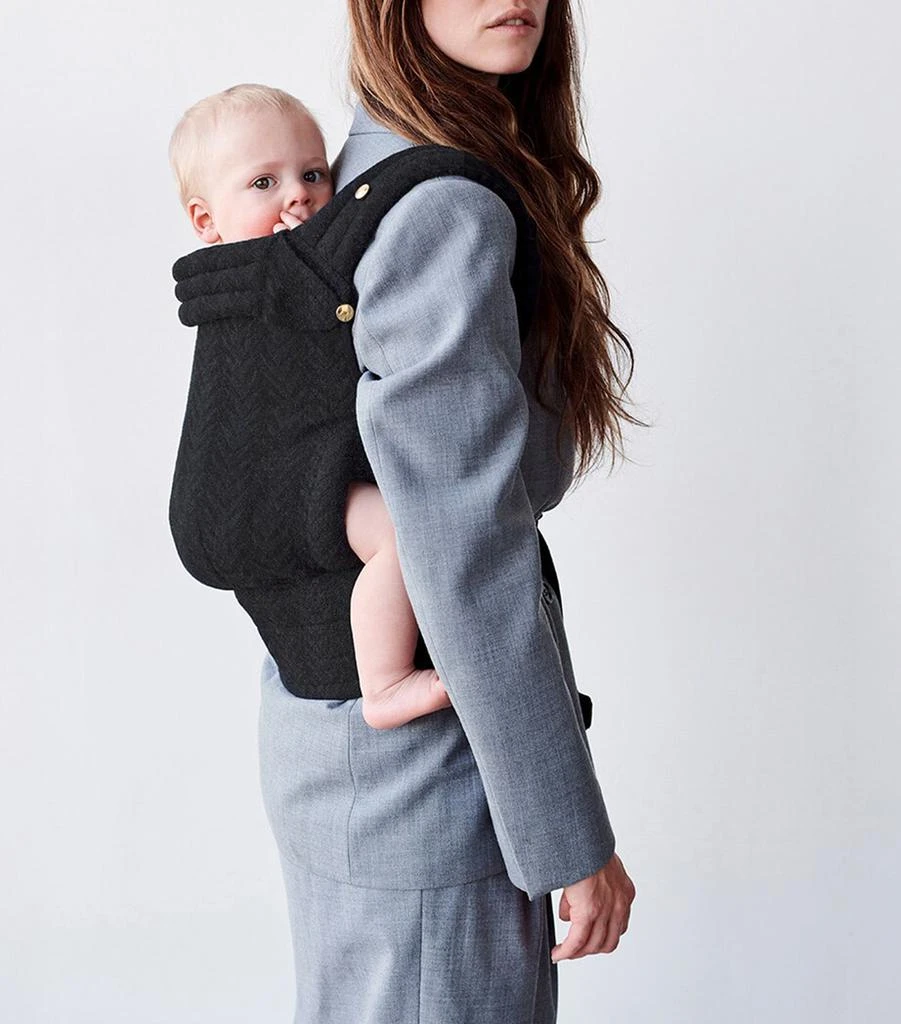 Artipoppe Zeitgeist Arrow Zorro Baby Carrier 3