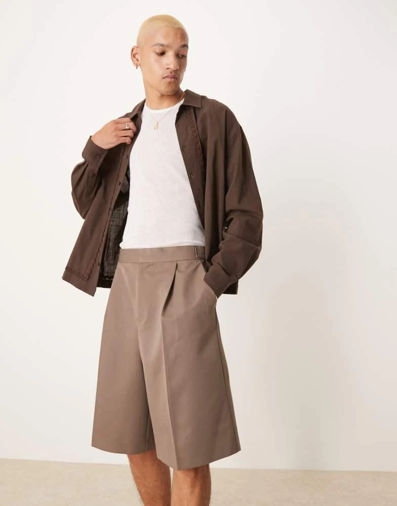 ASOS ASOS DESIGN smart wide leg shorts with front pleat and side adjusters in stone 3