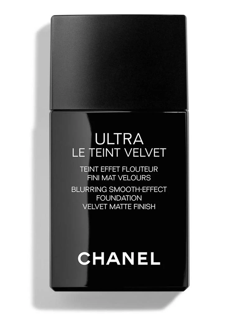 Chanel Blurring Smooth-Effect Foundation 1