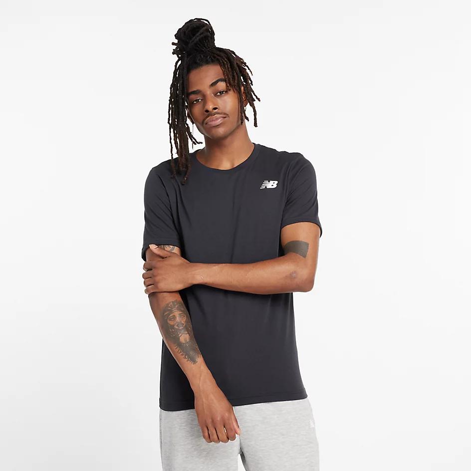 ★LMC★ ARCH FN TEE black New Balance NB Classic Arch T-Shirt - T-Shirts - BeyondStyle